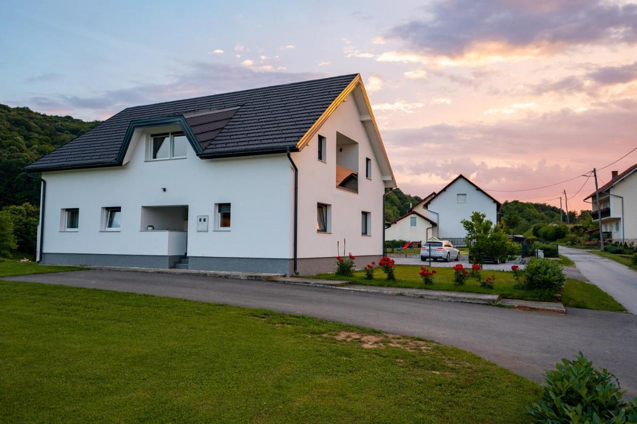 Apartments & Room Forest Slunj Εξωτερικό φωτογραφία