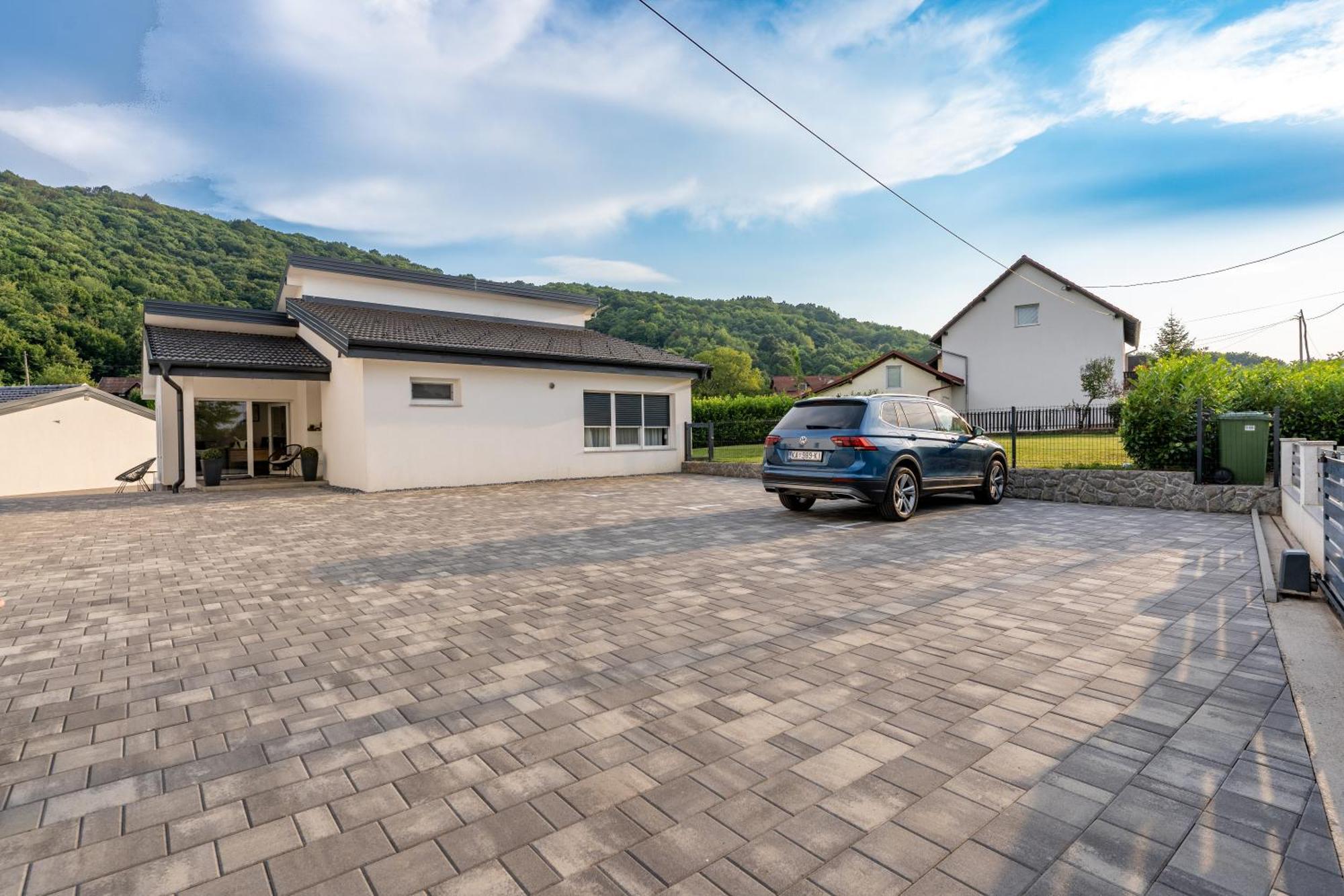 Apartments & Room Forest Slunj Εξωτερικό φωτογραφία