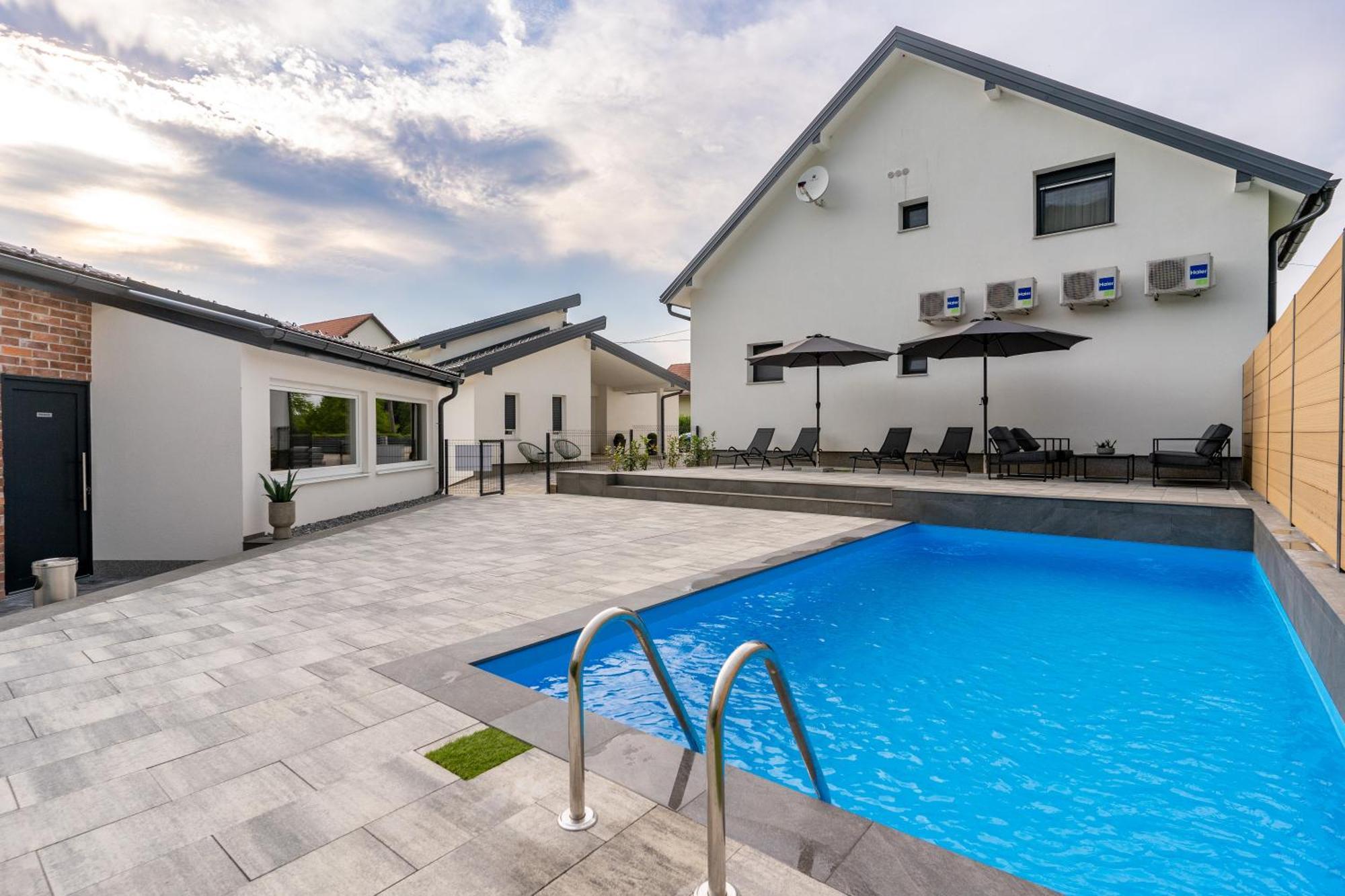 Apartments & Room Forest Slunj Εξωτερικό φωτογραφία